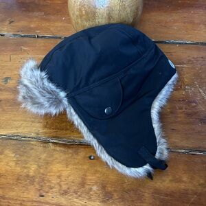 Lands' End Black Trapper Hat with Faux Fur Trim l-xl